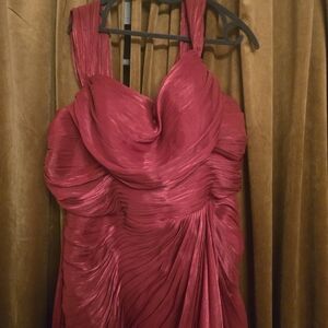 Elegant Red Evening Dress